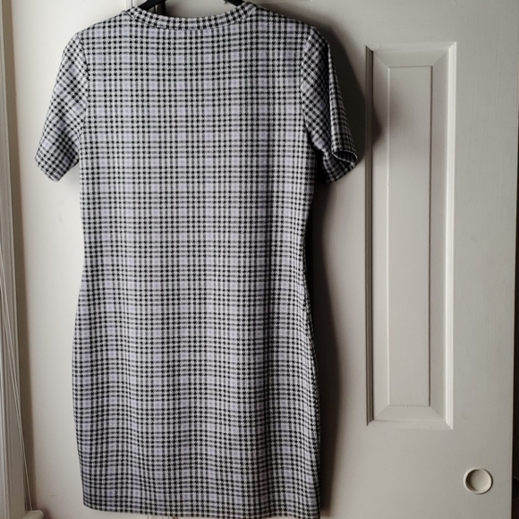 H&M Divided Dress sz L - Picture 3 of 3